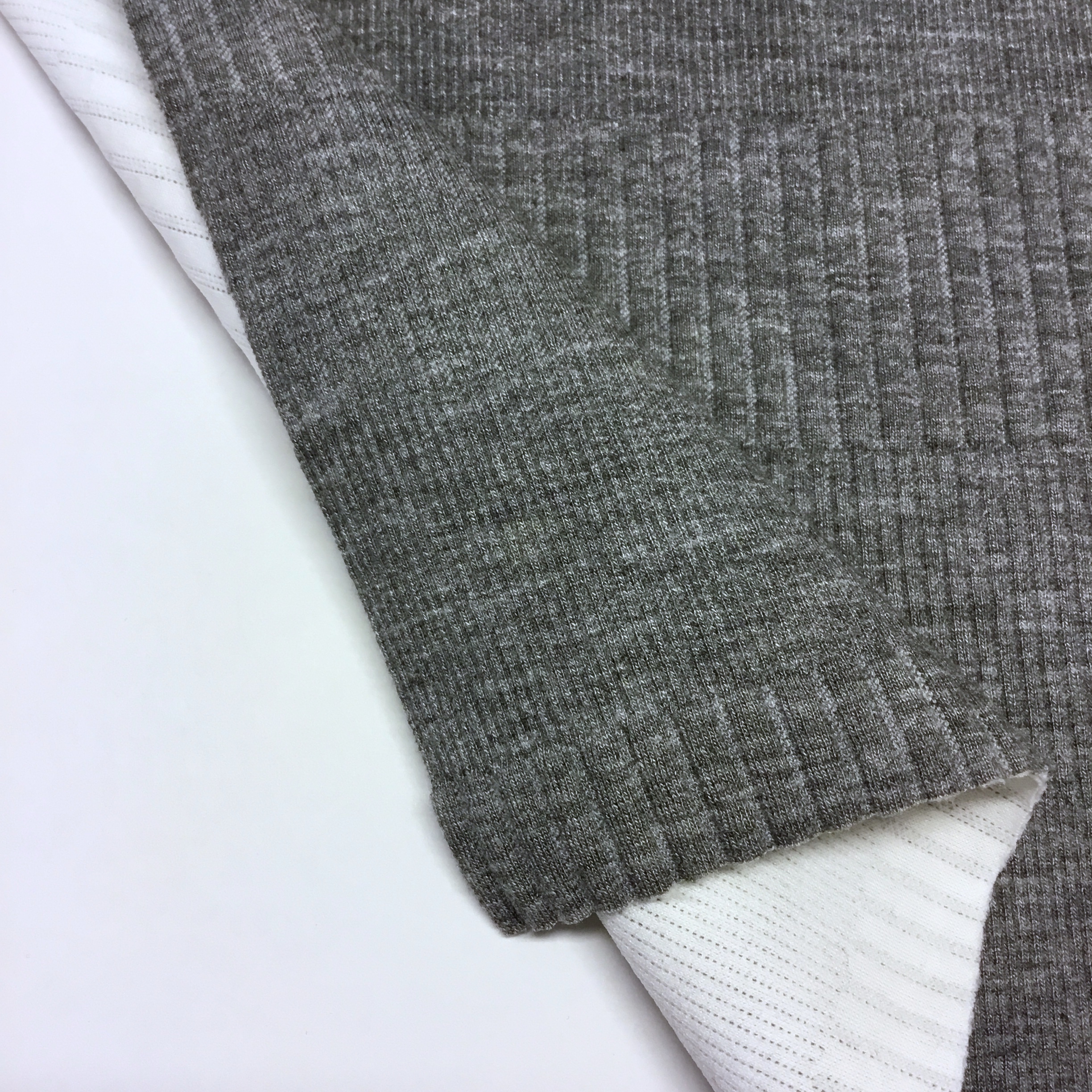 Heavy rib jersey grey melange HE957