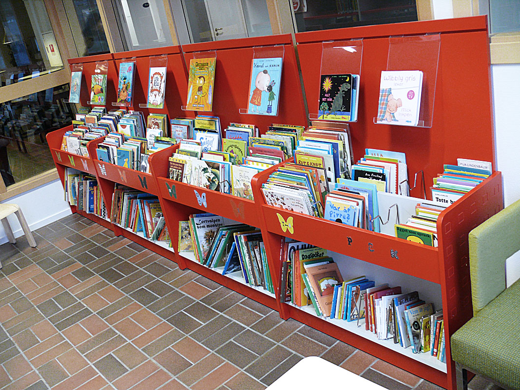 Hässlehus library - 2
