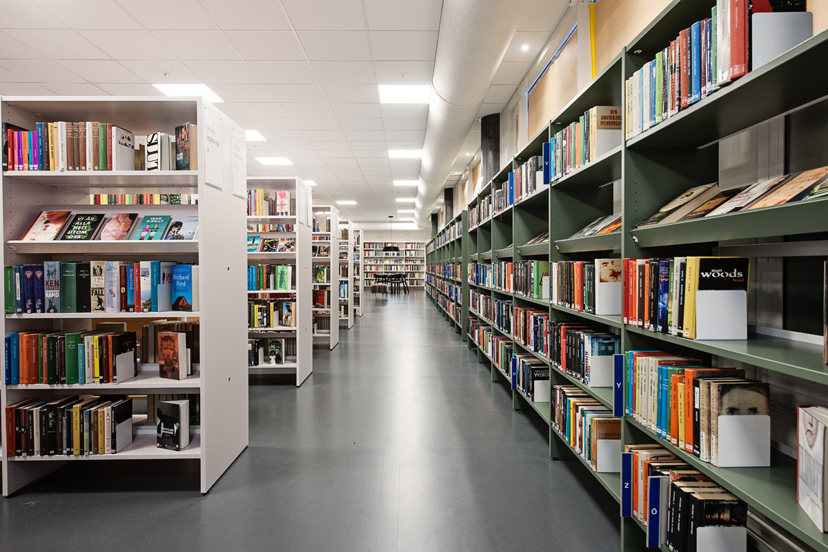 Trollhättan City Library - 10