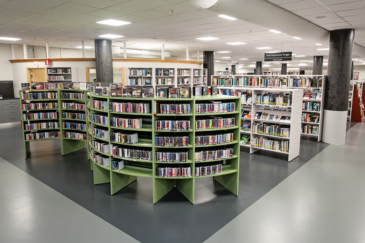 Trollhättan City Library - 9