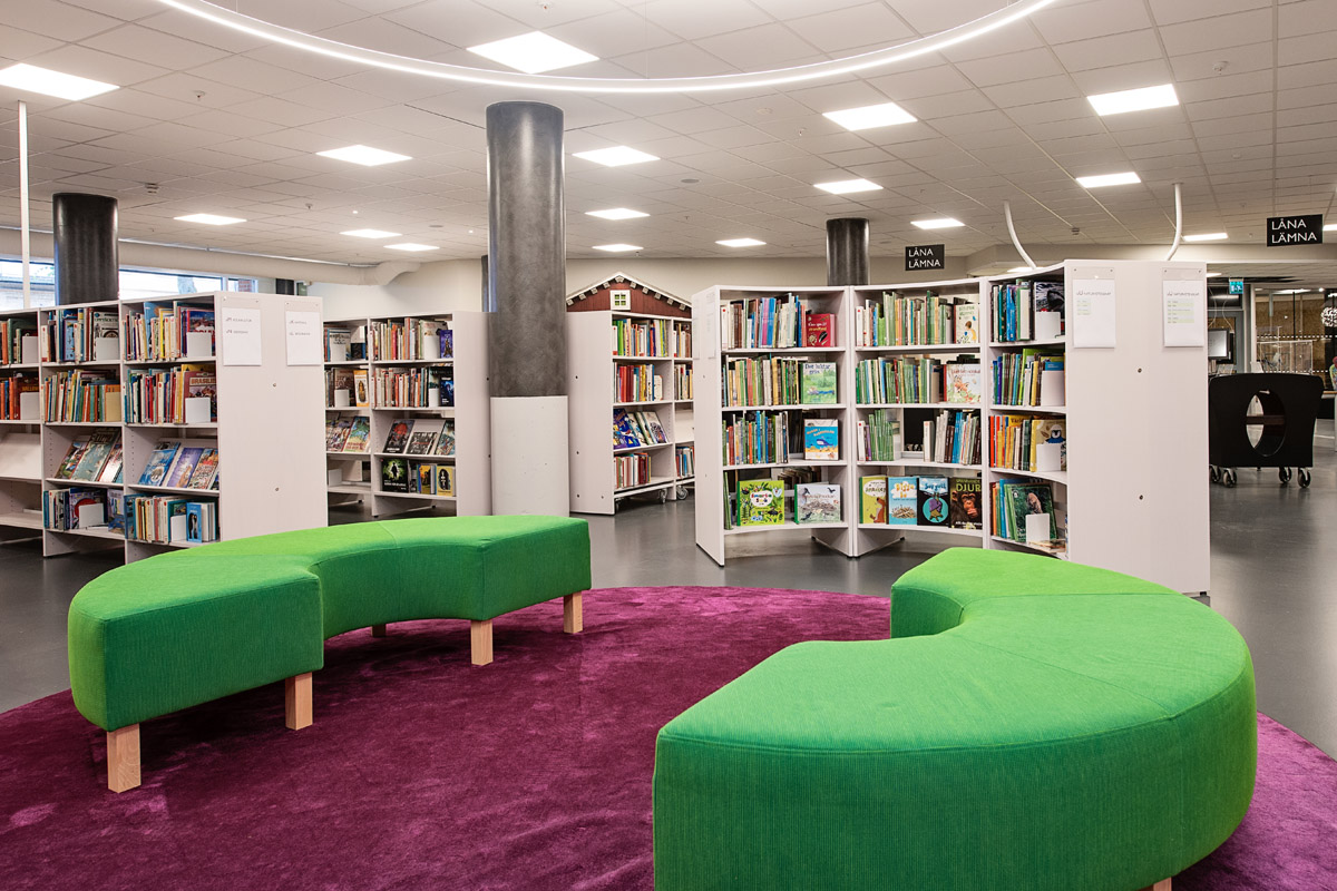 Trollhättan City Library - 5