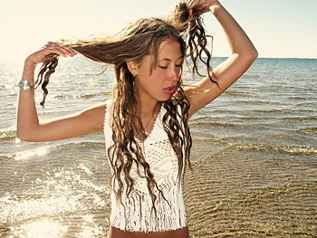 Handmade crochet fringe vest WHITE