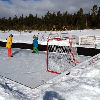 Board to 6x12 m ice rink