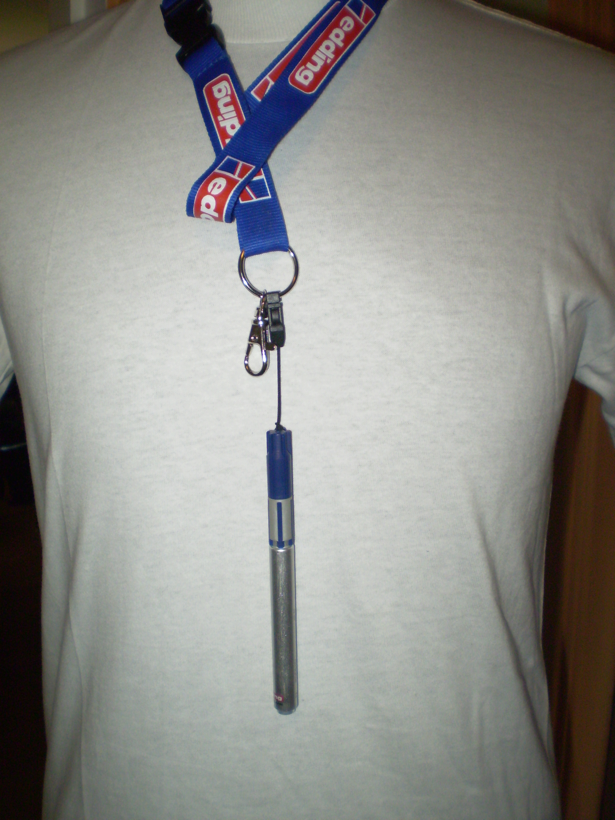 Nyckelband med penna - 2