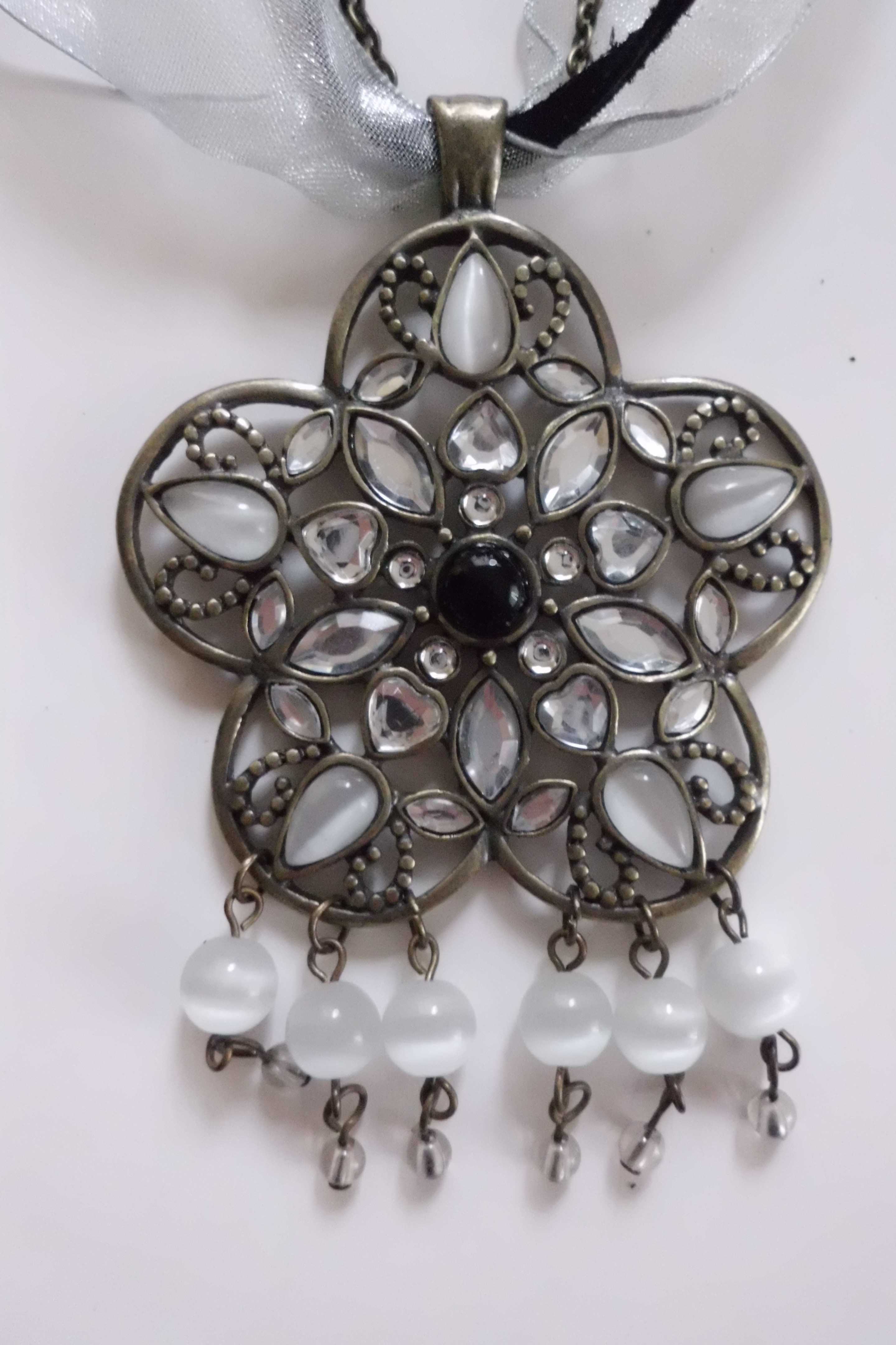 Halsband "Blomma" - 2