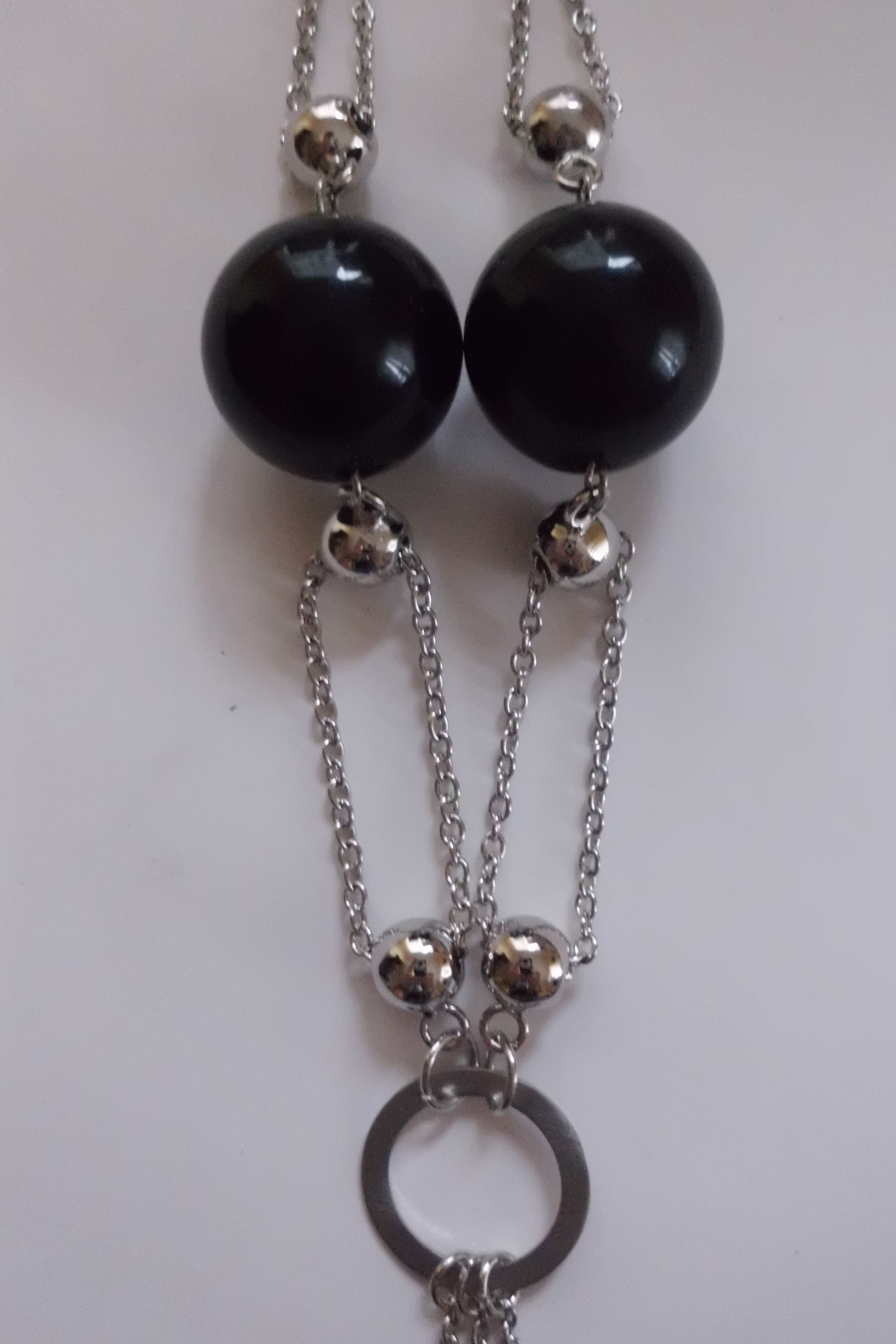 Halsband "Svarta kulor" - 3