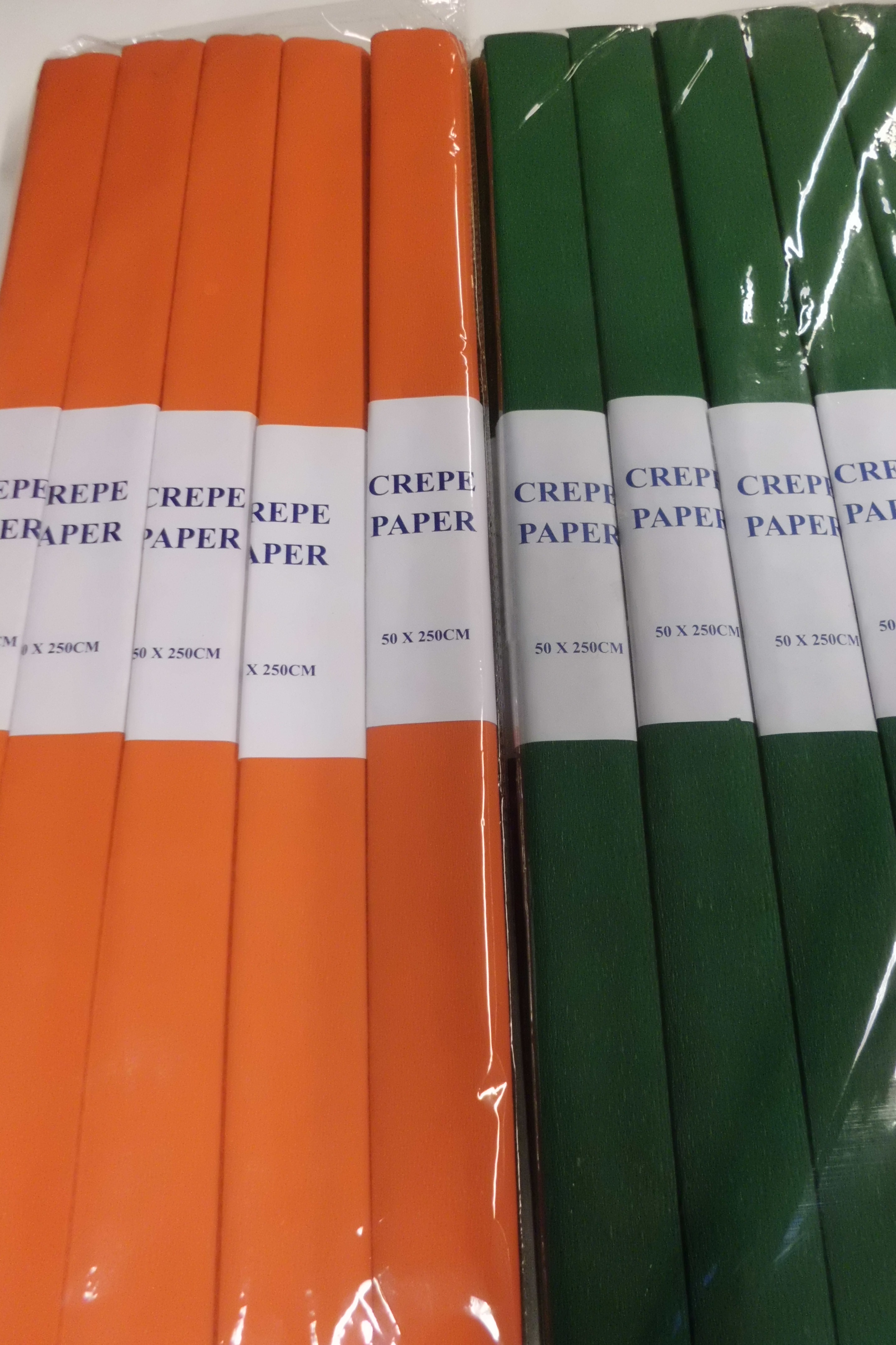 Crepe papper i julfärger - 2