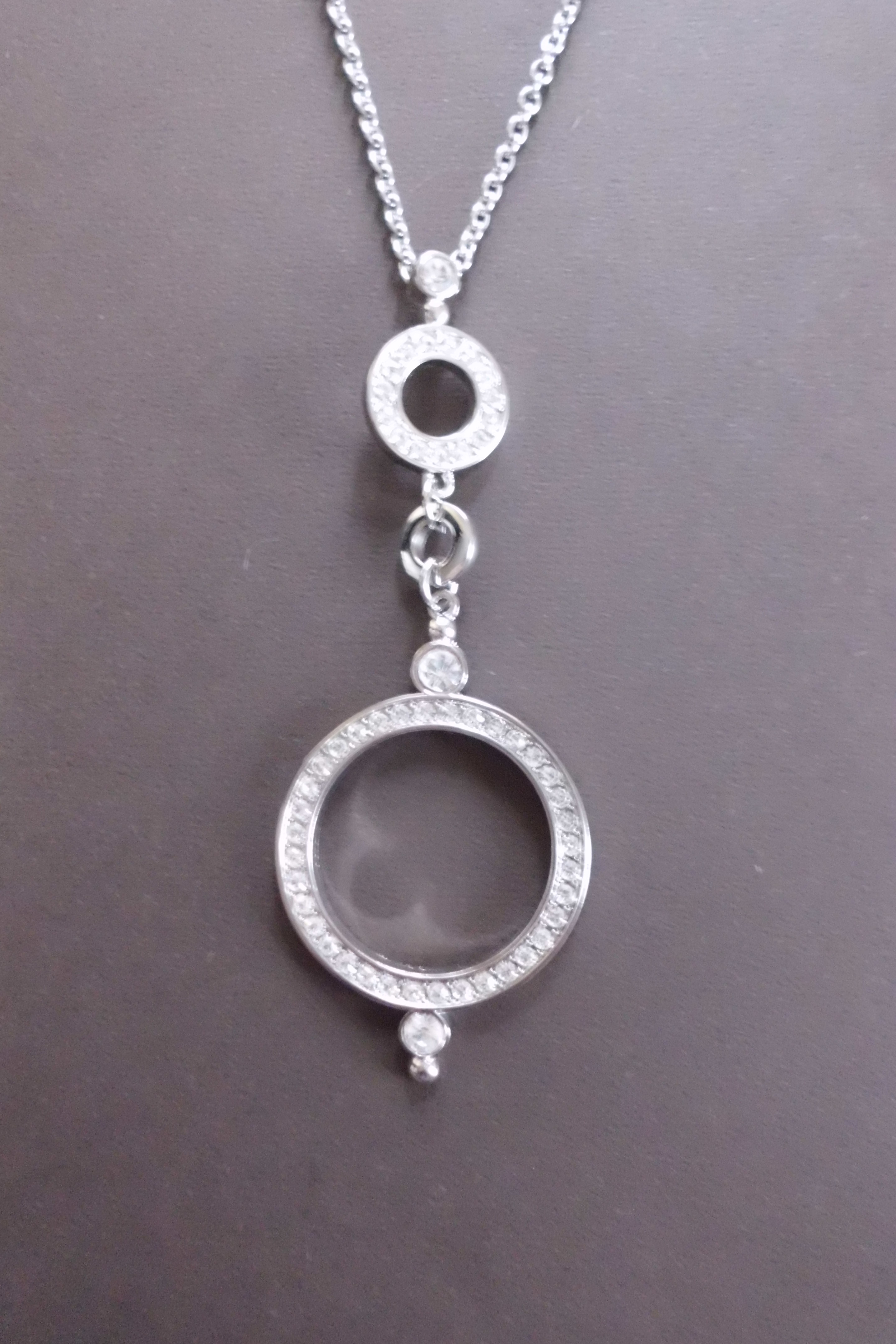 Halsband  - 2