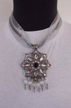 Halsband "Oktagon"