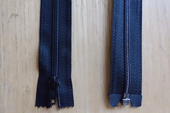 Enkeldelbar svart dragkedja 120 cm, 4500