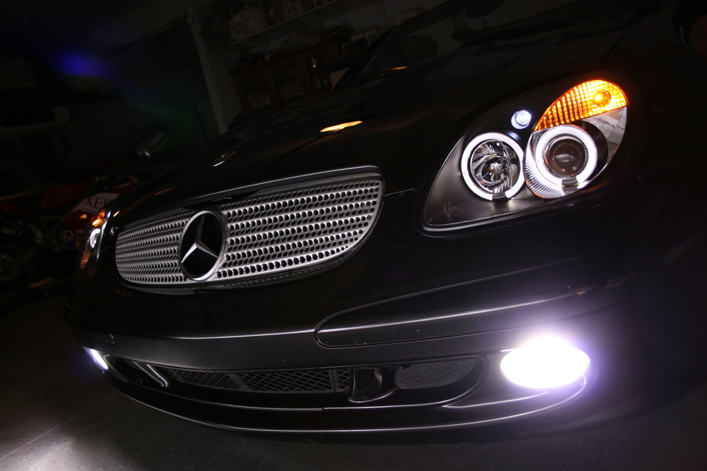 CKM Car Design - Clera glas frontlights with Angel Eyes. 2pcs