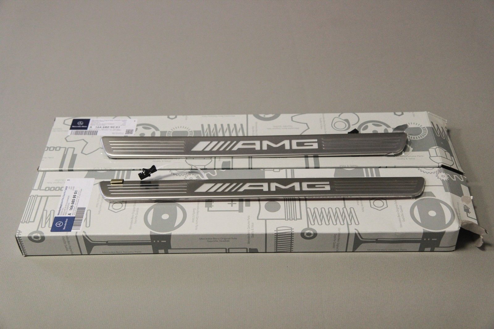 AMG illuminated door sills 2pcs mb oem parts - 8