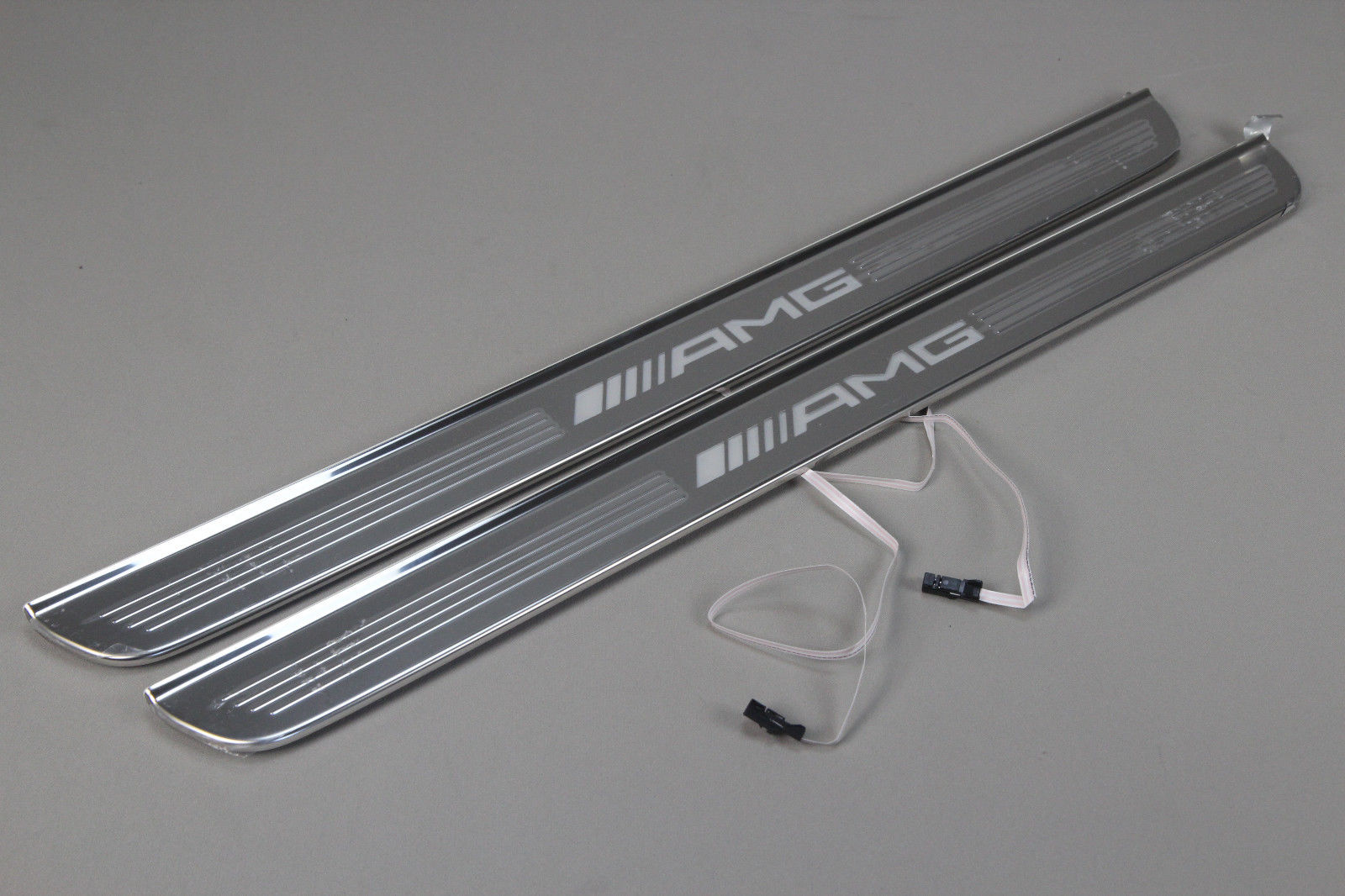 AMG illuminated door sills 2pcs mb oem parts - 4