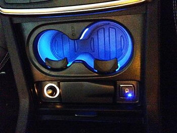 1. Facelift Cup holder temperature controlled HOT/COLD  mb ORIGINAL 1pcs