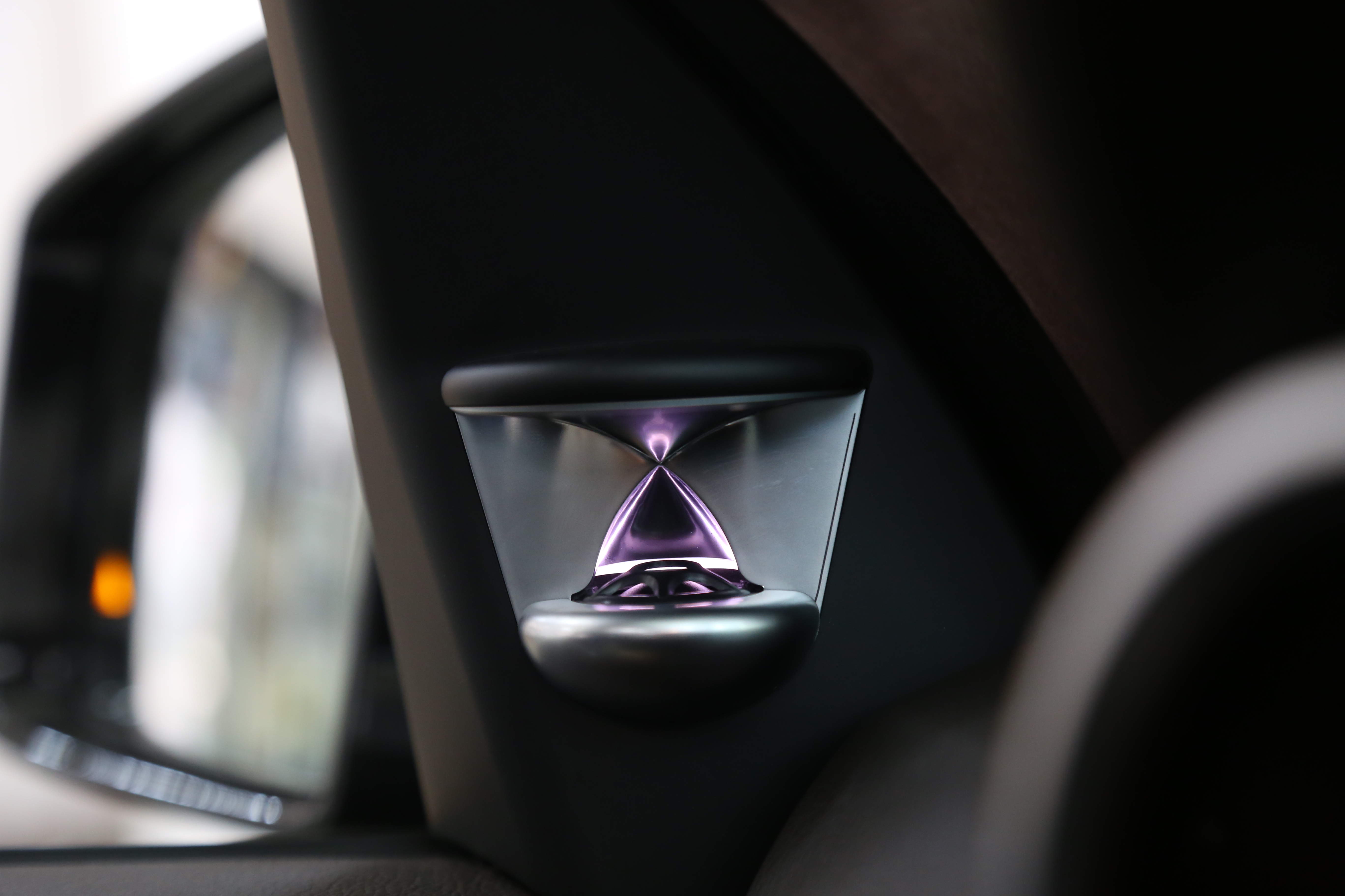 非売品 BANG&OLUFSEN Mercedes-Benz限定モデル 新品未使用】 Bang & OLufsen Mercedes限定 非売品モデル