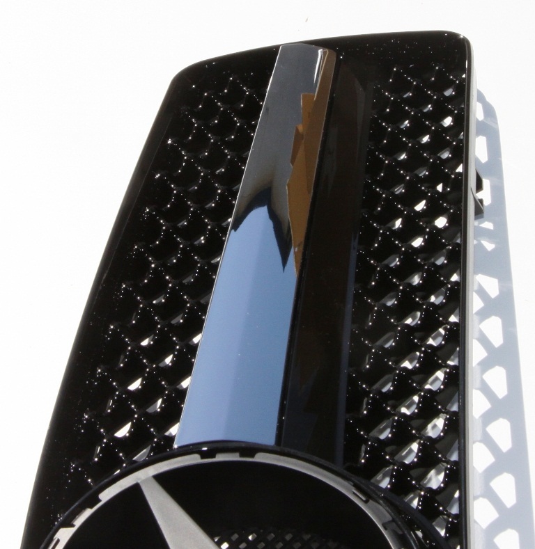 Grill Facelift  1 list black - 3