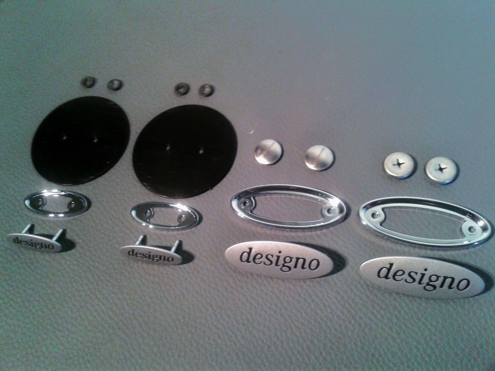 Emblem  Designo Emblem  1 pcs - 6