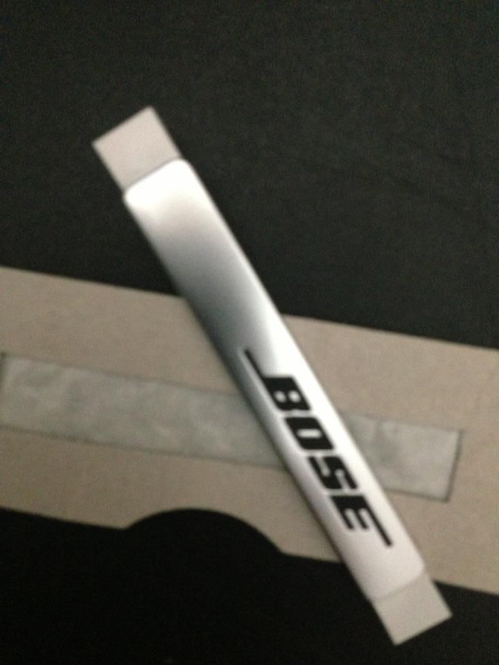 BOSE Comand emblem original 1st  - 3