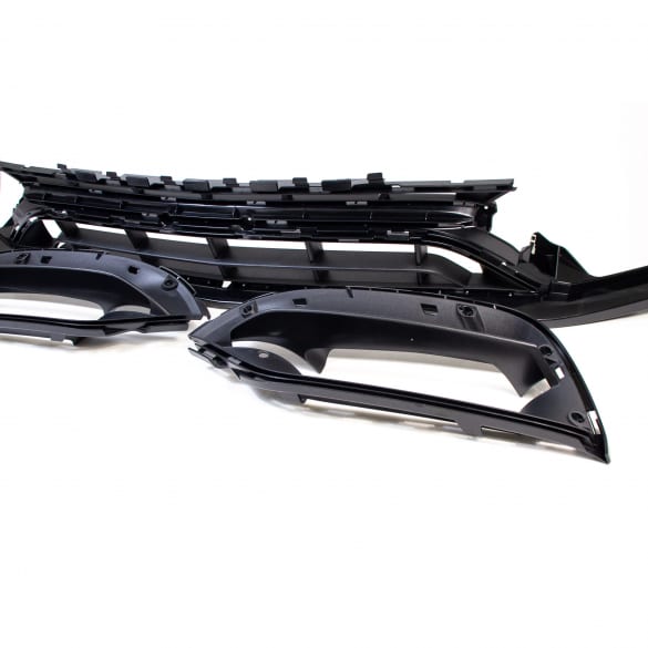1. Facelift C63 front airgrills  3st - 4