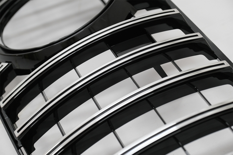 1. AMG GT-R PANAMERICAN look grill Chrome/Black - 3
