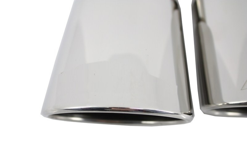2. W204 Tailpipe in chrome 4 pipes - 4