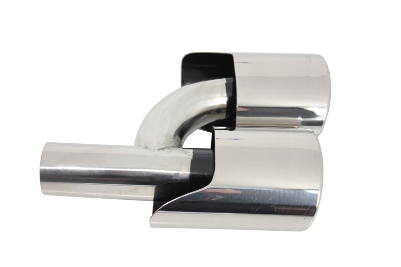 2. W204 Tailpipe in chrome 4 pipes V3 - 3