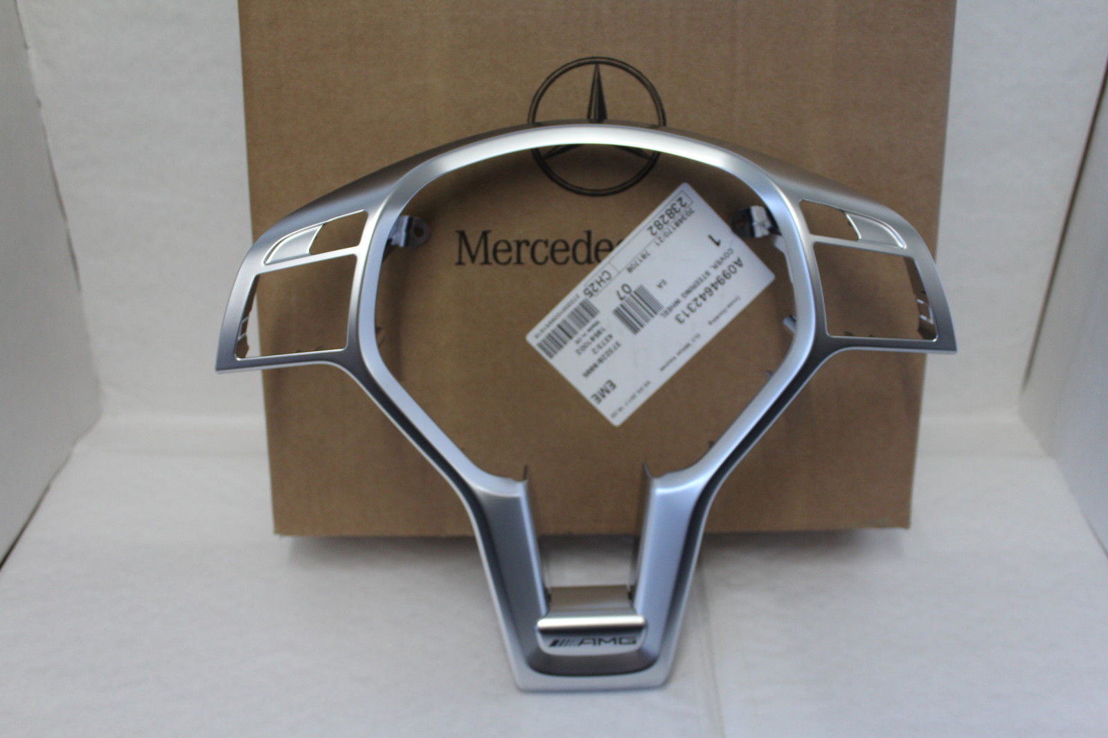 1. Steering Wheel trim AMG  - 4