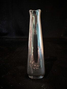 Vas  i Äkta silver. Ceson Göteborg.Design T Eldh.Ny, oanvänd från 1977