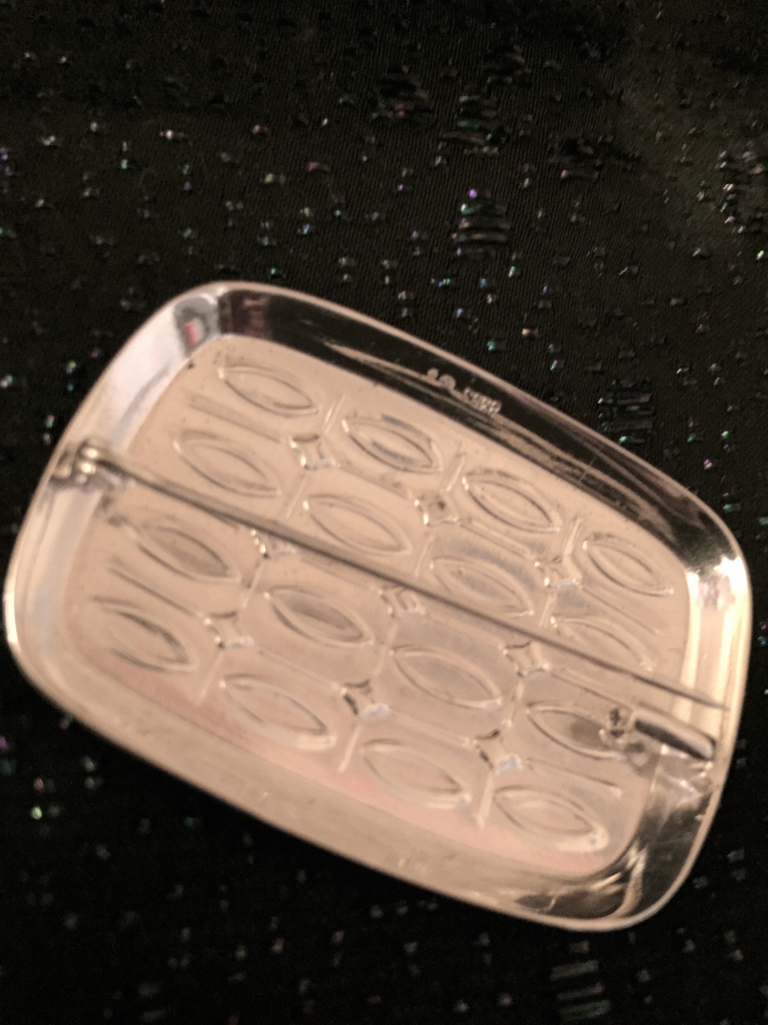 Silverbrosch med oxiderat mönster - 4