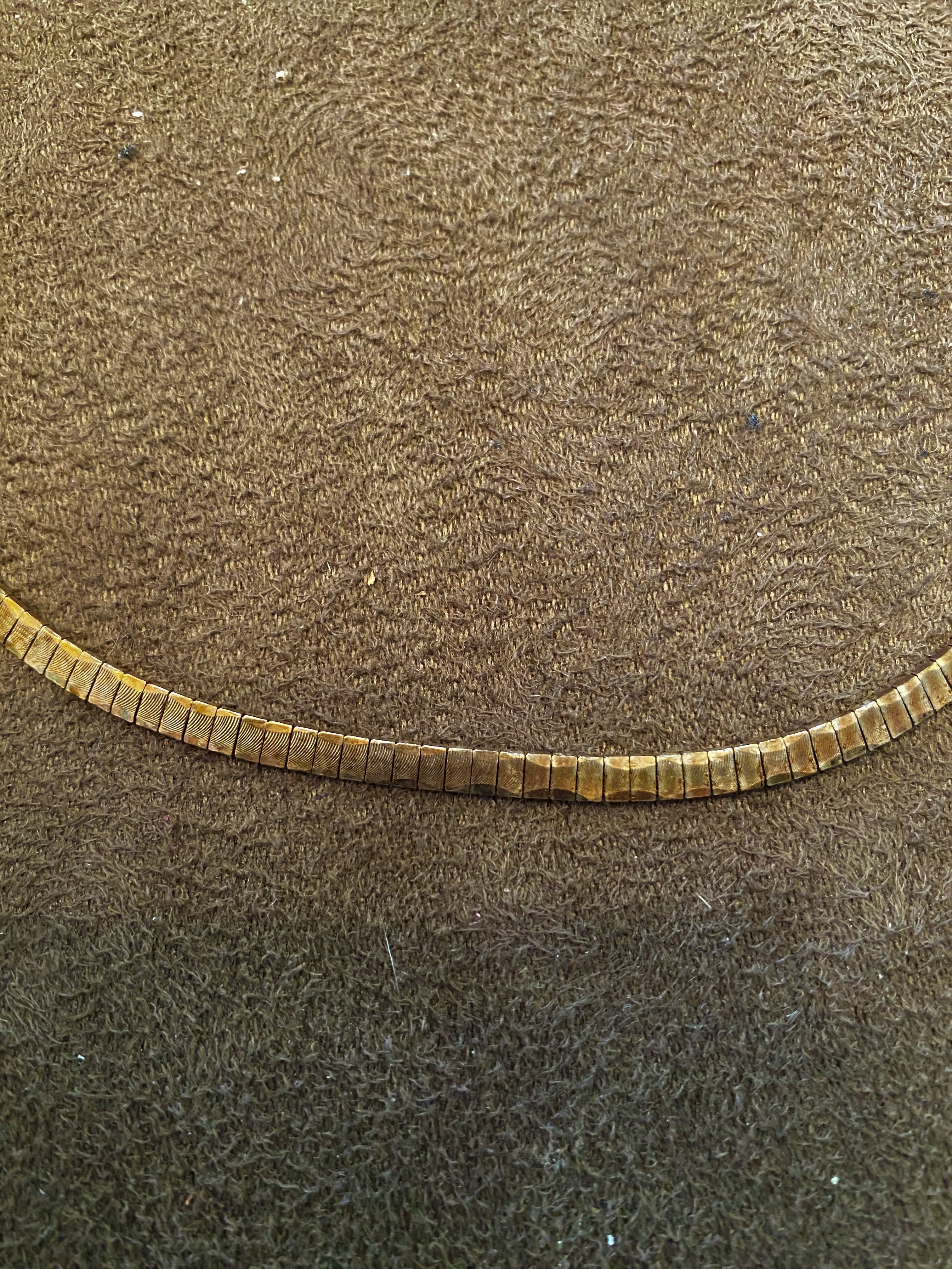 Halsband i äkta förgyllt sterling silver . 42cm långt - 2