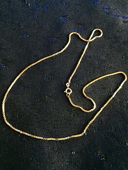 Guldförgylld kedja.Modell Venetzia. 44cm