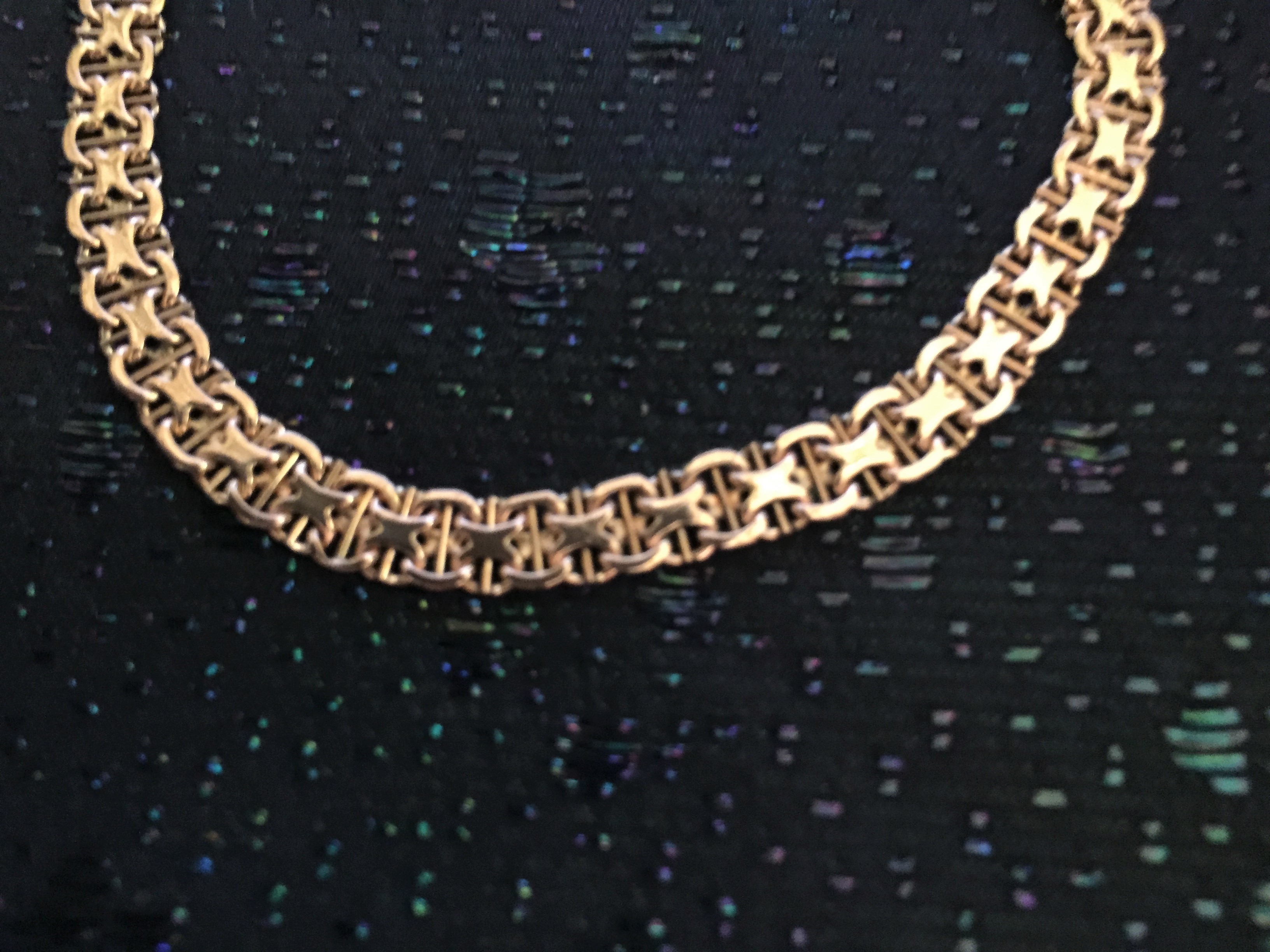 Armband i 18 karat guld.Design: X Länk.Tillverkad 1967 - 3