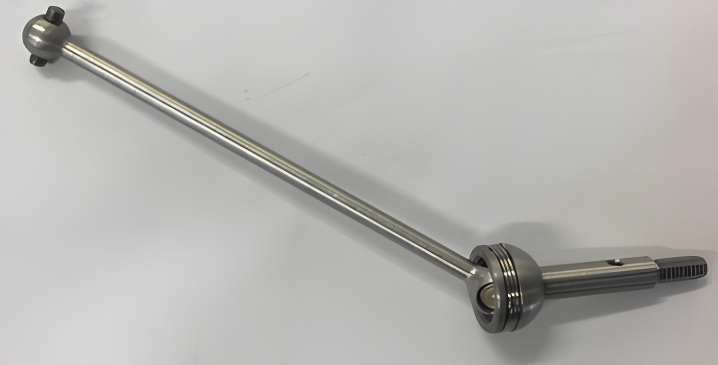 WLToys Drivaxel Universal-Knut (2)