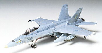TAMIYA 60702 1/72 F/A-18 Hornet