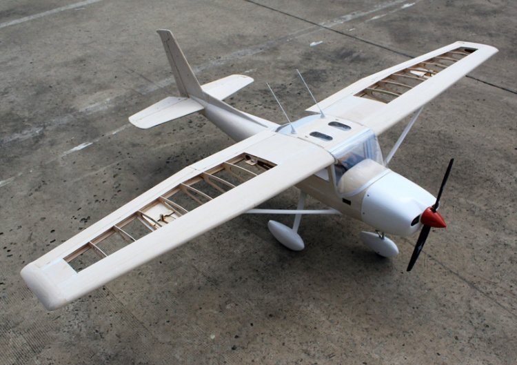 Seagull Cessna 152 Master Scale Edition Aerobat Byggsats 203cm - 7