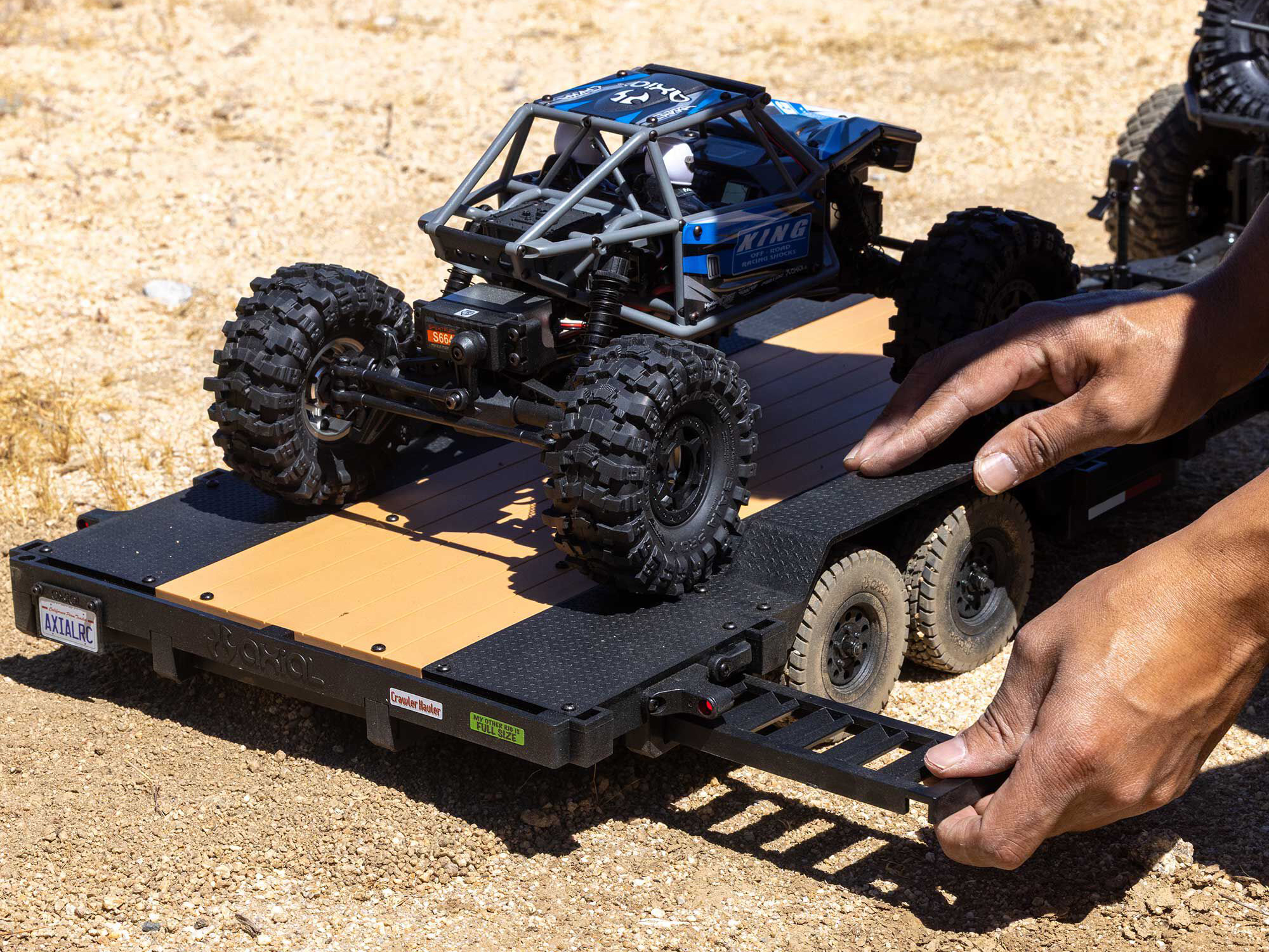 Axial 1/10 SCX10 Flat Bed Vehicle Trailer - 8