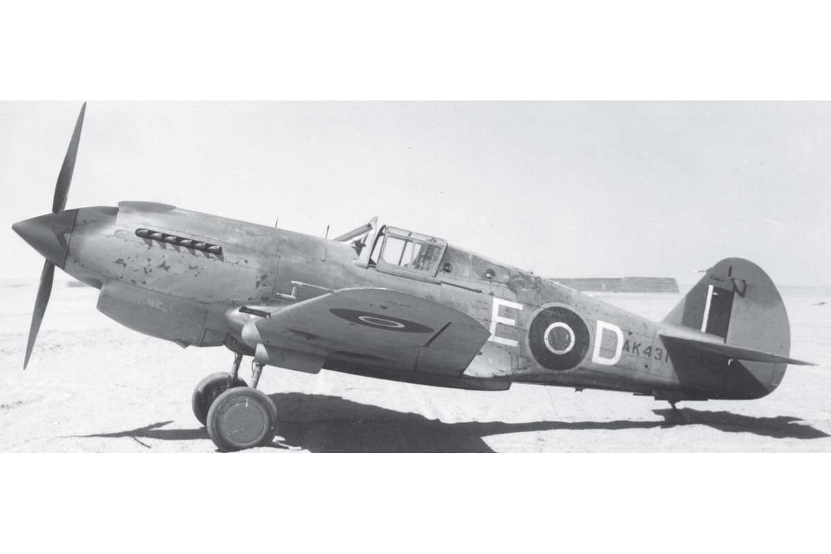 Airfix A05133A Curtiss Tomahawk Mk.II 1:48