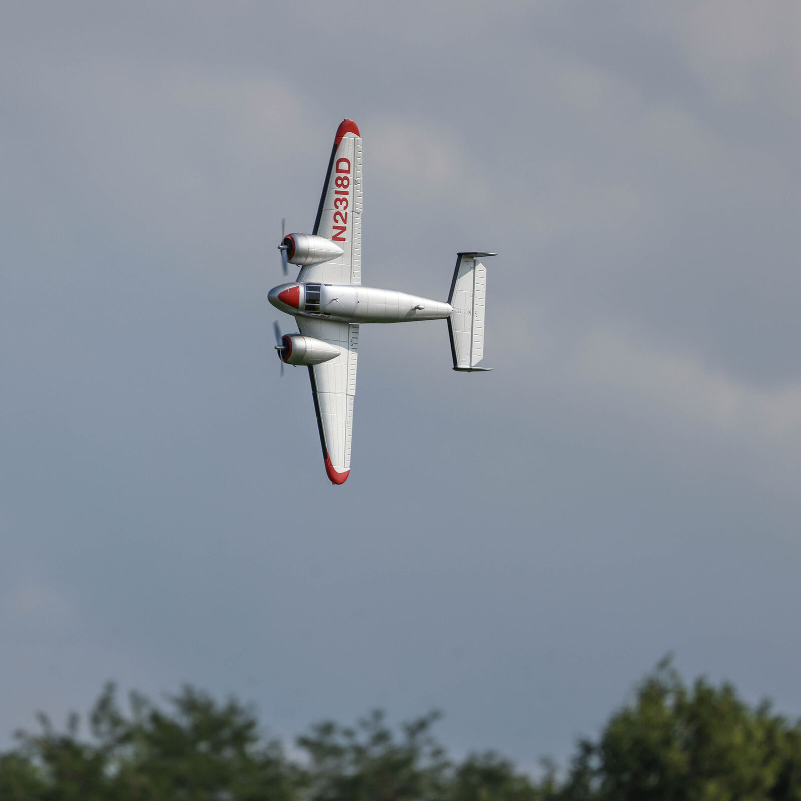 E-flite Beechcraft D18 1.5m BNF Basic - 4