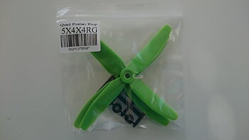 HQ 5X4X4 4-bladig 2st CW Glasfiberförstärkt Grön (5X4X4RG)