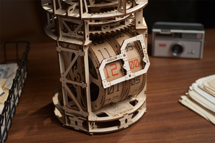 Ugears Sky Watcher Tourbillon Table Clock - 4