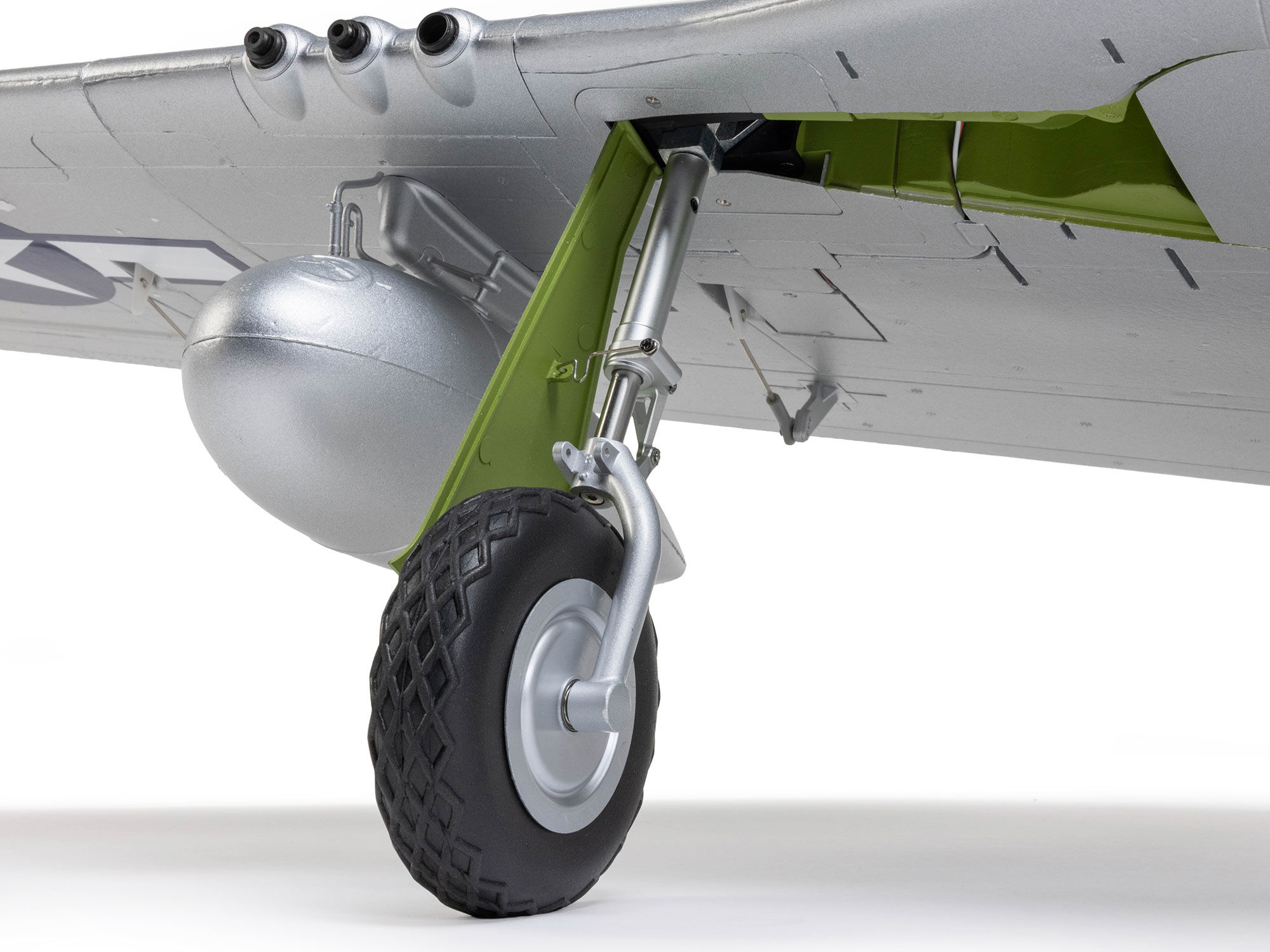 E-Flite EFL-3359 P-51D Mustang "Big Beautiful Doll" 1.5m BNF Basic with AS3X+ and SAFE Select - 24
