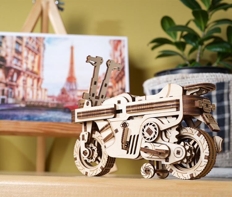 Ugears MOTO COMPACT Folding Scooter* - 9
