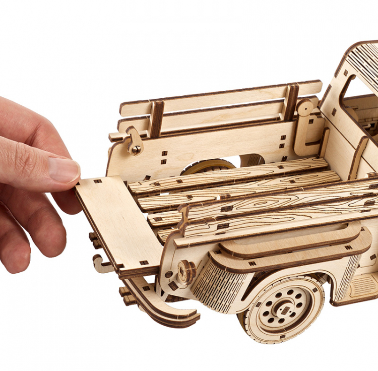 Ugears Pickup Lumberjack - 4