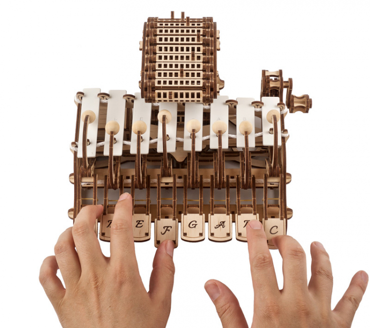Ugears Mechanical Celesta - 2
