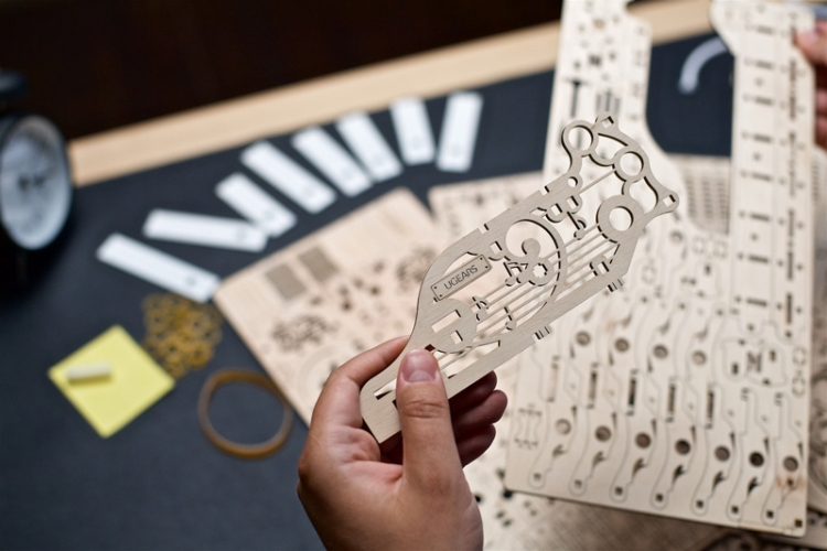 Ugears Mechanical Celesta - 13