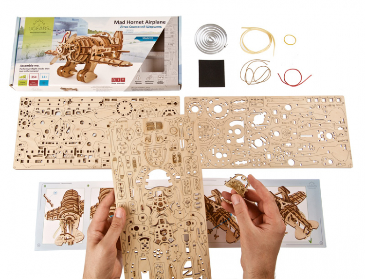 Ugears Mad Hornet Airplane* - 21