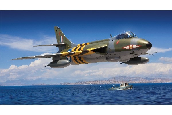 Airfix A09189 1:48 Hawker Hunter F.4/F.5/J.34