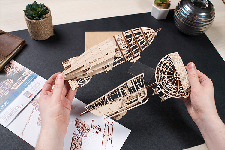 Ugears Zeppelin 2.5D Puzzle* - 10