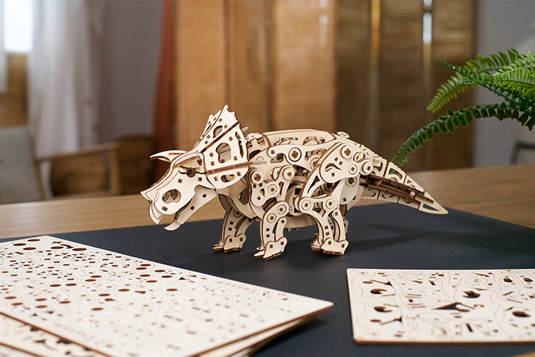 Ugears Triceratops - 11
