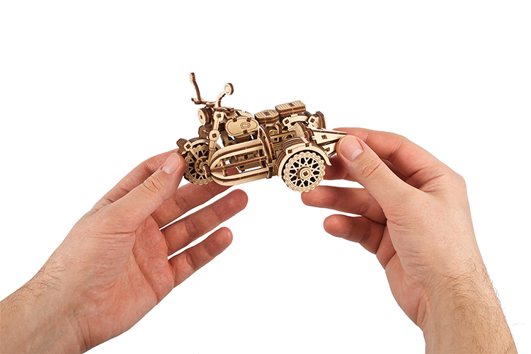 Ugears Hagrid´s Flying Motorbike Harry Potter - 5